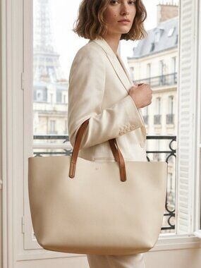 Mark & Graham Large White Leather Tote Bag with Tan Leather Straps